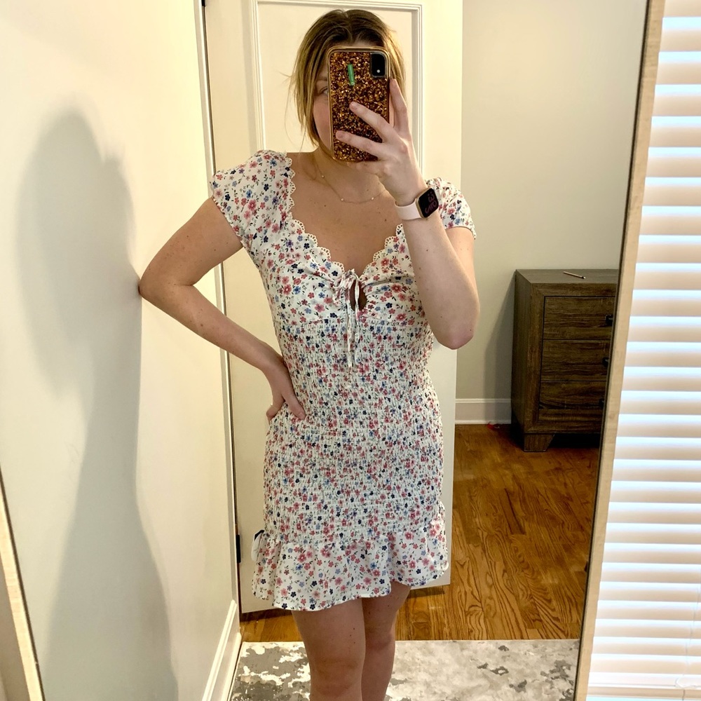 Madden Girl mini dress in white flower pattern!